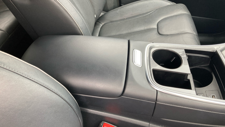 Hyundai SANTA FE 1.6 TGDi Hybrid Premium 5dr Auto Hybrid Estate